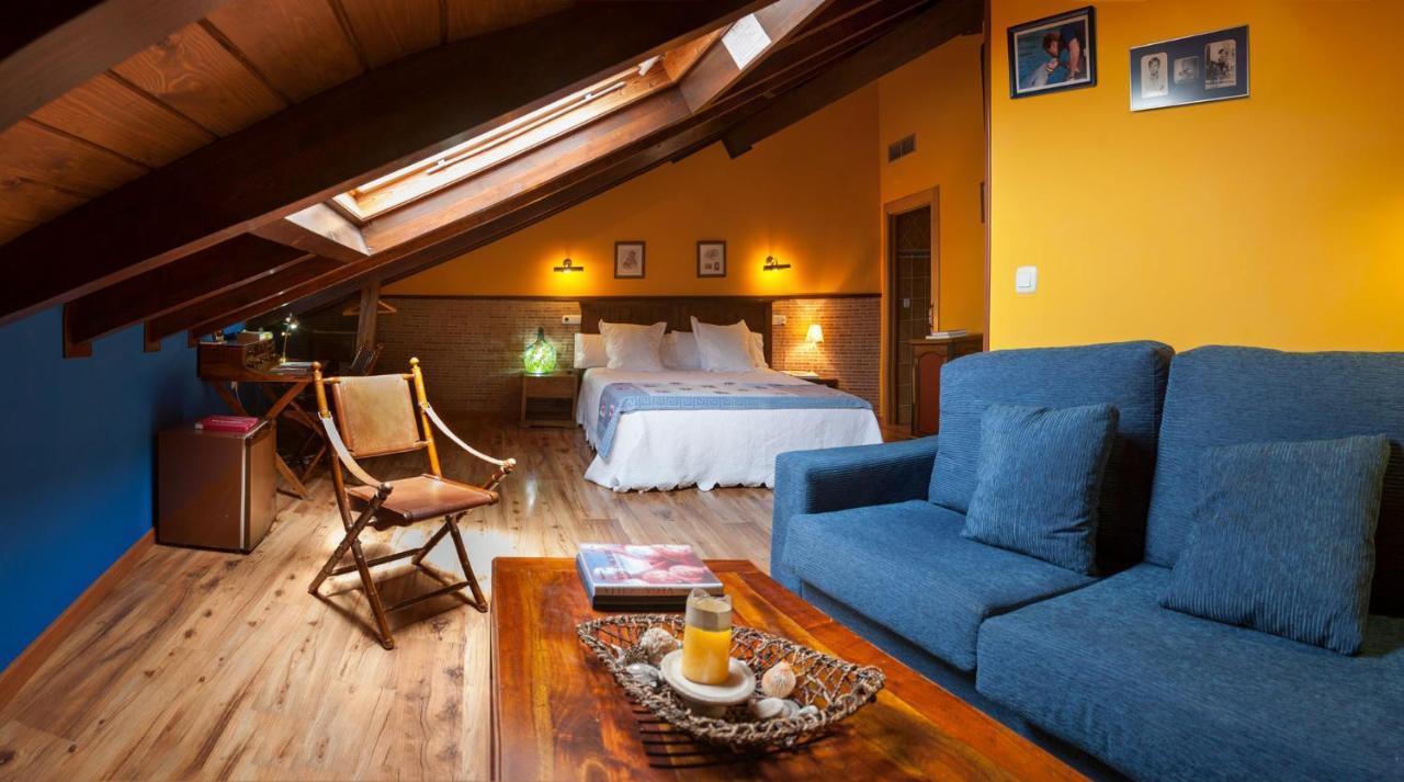 Micro-Hostal La Puerta Del Perdon Вилафранка дел Биерсо Екстериор снимка