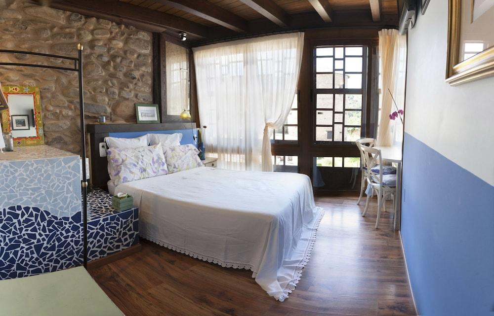 Micro-Hostal La Puerta Del Perdon Вилафранка дел Биерсо Екстериор снимка